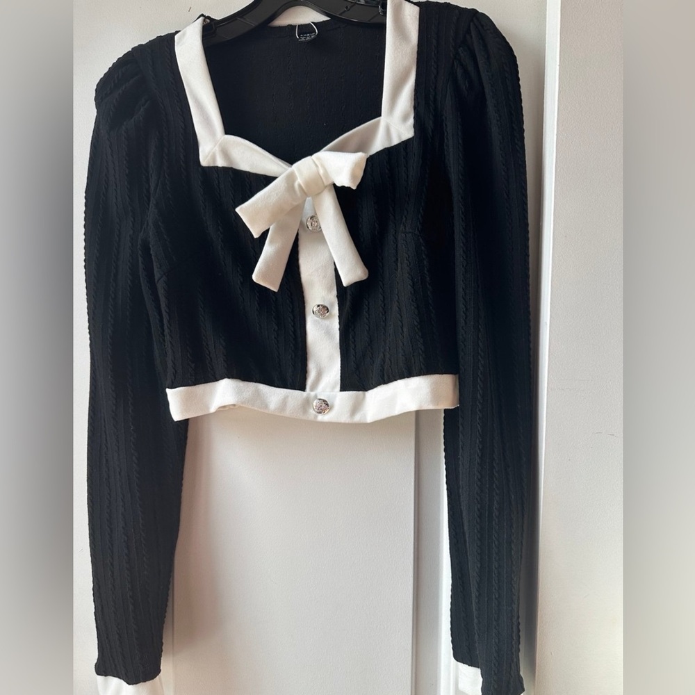 Stylish black shirt